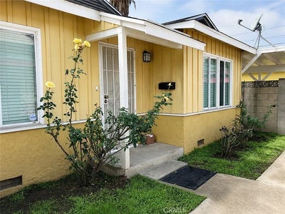 /international/us/5743-5745-kester-avenue-sherman-oaks-ca-110109735602/