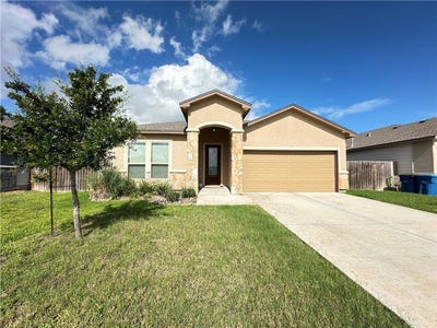 /international/us/111-guadalupe-palm-drive-portland-tx-110108550015/