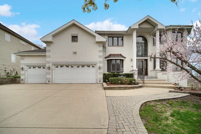 /international/us/441-delaware-circle-bolingbrook-il-110107318708/