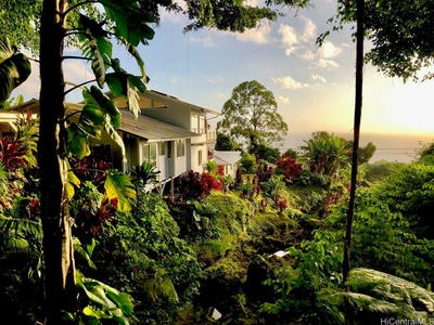 /international/us/979-hana-highway-hana-hi-110104544496/