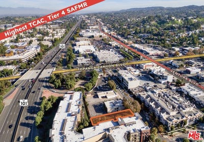 /international/us/22045-clarendon-st-woodland-hills-ca-110104582873/