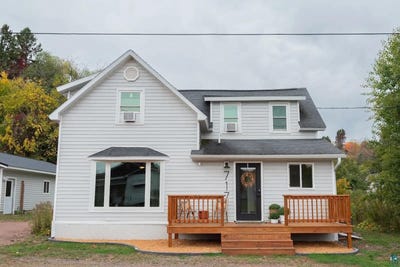 /international/us/717-drake-st-mellen-wi-110120094035/