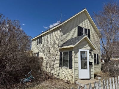 /international/us/1002-main-st-bottineau-nd-110100674301/?lang=zh-tw