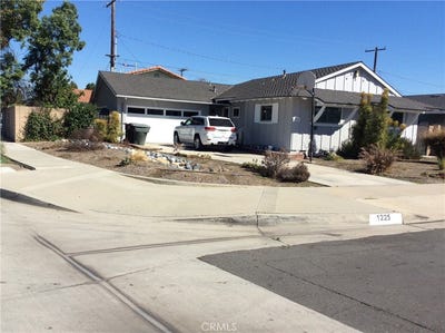 /international/us/1225-e-balsam-anaheim-ca-110120156815/
