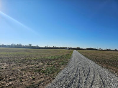/international/us/7409-garringer-edgefield-road-jeffersonville-oh-110095343773/
