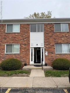 /international/us/29276-hoover-road-warren-mi-110107787078/