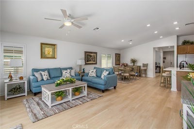 /international/us/1570-lismore-lane-beaumont-ca-110091231765/