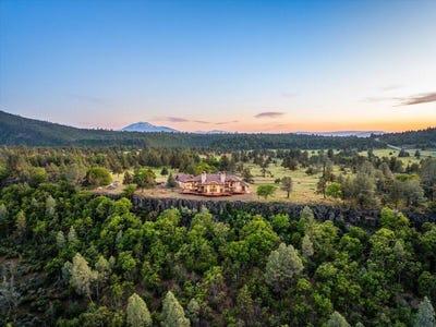 /international/us/42605-hwy-299-fall-river-mills-ca-110101873300/