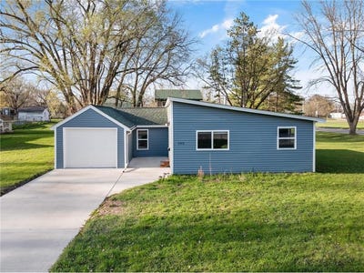 /international/us/105-e-franklin-street-morristown-mn-110107696747/