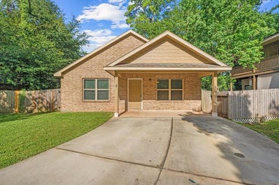 /international/us/5-hancock-street-conroe-tx-110098348023/