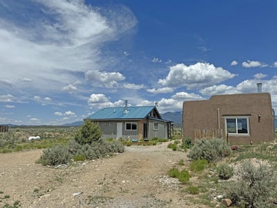 /international/us/620-tune-drive-arroyo-hondo-nm-110100579668/
