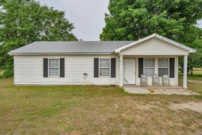 /international/us/142-ruby-street-cordele-ga-110107546432/