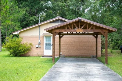 /international/us/320-brobston-street-baxley-ga-110100578917/