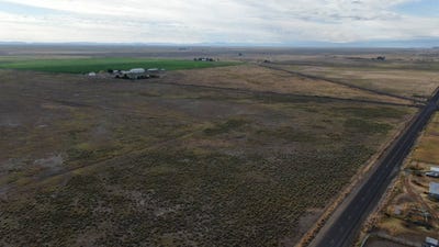 /international/us/tl-2900-old-experiment-road-burns-or-110105320393/