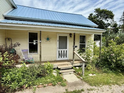 /international/us/300-cass-street-cheboygan-mi-110100943852/?lang=zh-tw