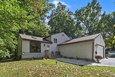 /international/us/1970-country-club-way-albion-mi-110120154678/