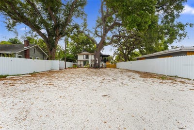/international/us/1419-18th-street-w-bradenton-fl-110107669061/