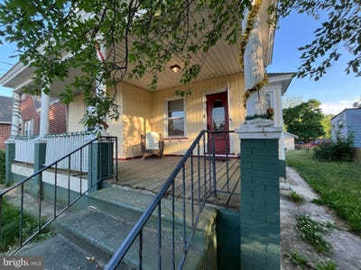 /international/us/711-e-main-e-millville-nj-110108267501/