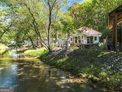 /international/us/4184-riverbank-run-hiawassee-ga-110110368718/
