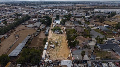 /international/us/9931-union-street-jurupa-valley-ca-110097254386/