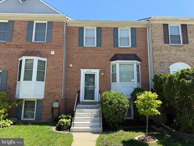 /international/us/6745-cardinal-woods-ct-lorton-va-110099990687/