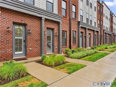 /international/us/13303-garland-lane-midlothian-va-110109032277/