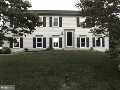 /international/us/235-landis-drive-lancaster-pa-110100213046/