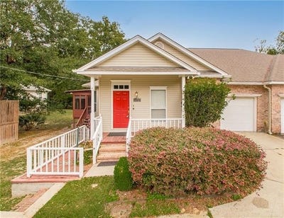 /international/us/605-florida-street-mandeville-la-110095483444/