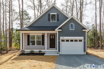 /international/us/813-elkin-st-colonial-beach-va-110119989752/