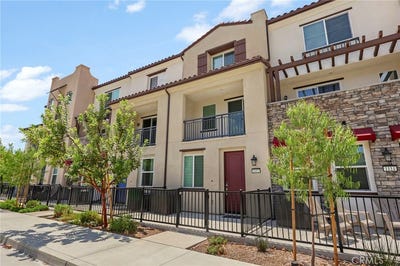 /international/us/1112-cardinal-way-covina-ca-110119548600/