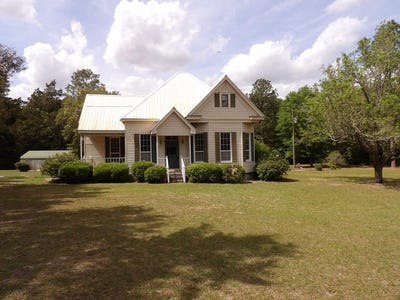 /international/us/6595-river-rd-camilla-ga-110106932205/