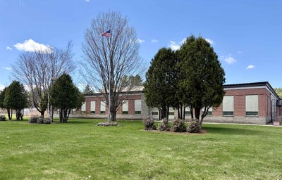 /international/us/390-highland-avenue-littleton-nh-110107799023/