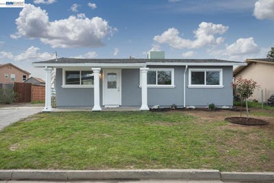 /international/us/3892-brougham-way-olivehurst-ca-110120589927/