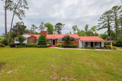/international/us/94-w-thigpen-avenue-lakeland-ga-110108191459/