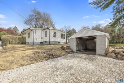 /international/us/4-kingsbury-road-new-fairfield-ct-110107397331/
