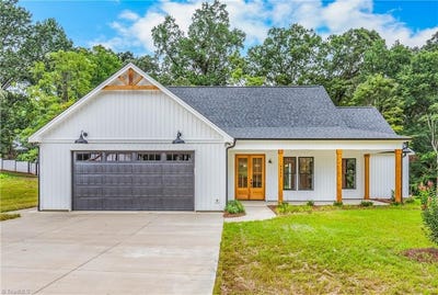 /international/us/4611-cedar-farm-lane-pfafftown-nc-110101526347/?lang=de