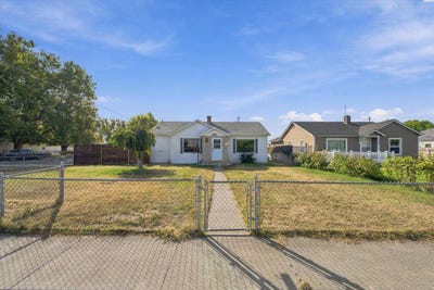 /international/us/1704-w-yakima-st-pasco-wa-110120119160/