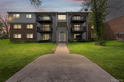 /international/us/30052-w-twelve-mile-road-farmington-hills-mi-110107897930/