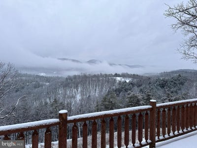 /international/us/158-hideaway-lane-upper-tract-wv-110099474667/?lang=zh-cn