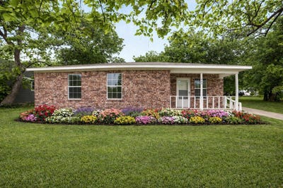 /international/us/808-park-street-commerce-tx-110107377593/