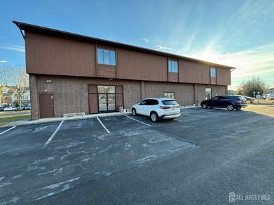 /international/us/1-beekman-road-south-brunswick-nj-110103322213/