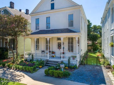 /international/us/612-state-street-natchez-ms-110108783302/