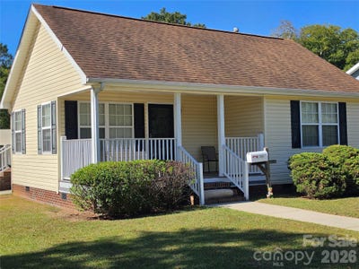 /international/us/218-center-street-chester-sc-110120156510/