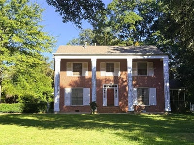 /international/us/928-mcdonald-street-haynesville-la-110103185212/