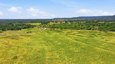 /international/us/river-canyon-road-palo-pinto-tx-110119602819/