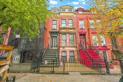 /international/us/436-putnam-avenue-brooklyn-ny-110103531846/