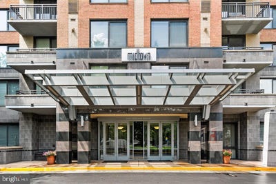 /international/us/2451-midtown-avenue-alexandria-va-110110406238/