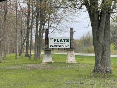 /international/us/978-timberlynn-trail-road-sanford-mi-110105798353/