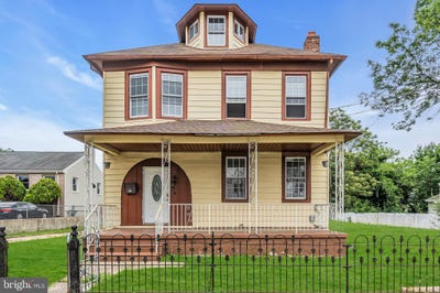 /international/us/224-e-washington-street-riverside-nj-110100264768/
