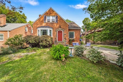 /international/us/2853-washington-boulevard-cleveland-heights-oh-110120799355/